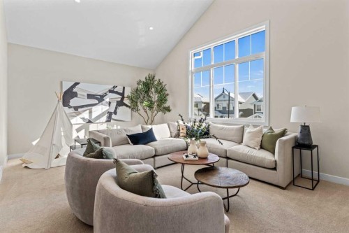 47 Sundown Crescent, Cochrane, AB - Indoor Photo Showing Living Room