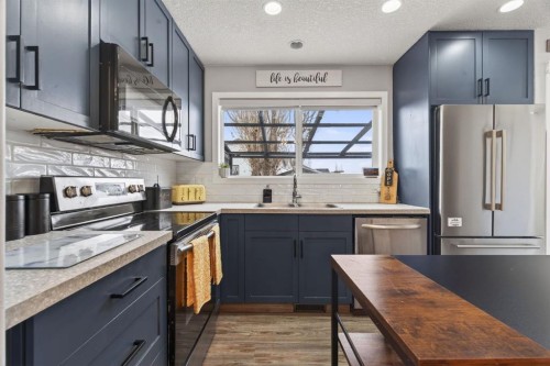 43 Drake Landing Common, Okotoks, AB 