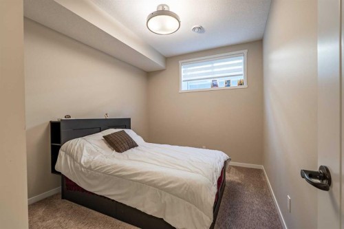 80 Mahogany Gardens Se, Calgary, AB - Indoor Photo Showing Bedroom