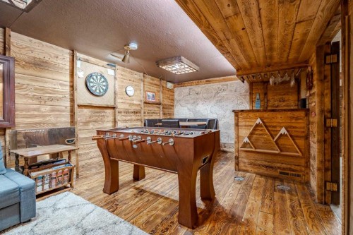 3124 14 Street Nw, Calgary, AB - Indoor Photo Showing Other Room