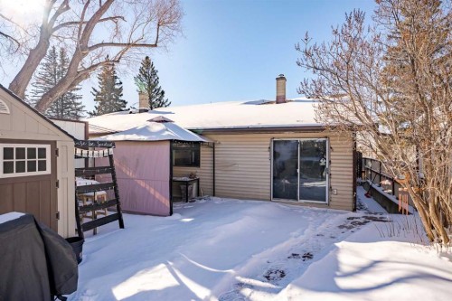 3124 14 Street Nw, Calgary, AB - Outdoor