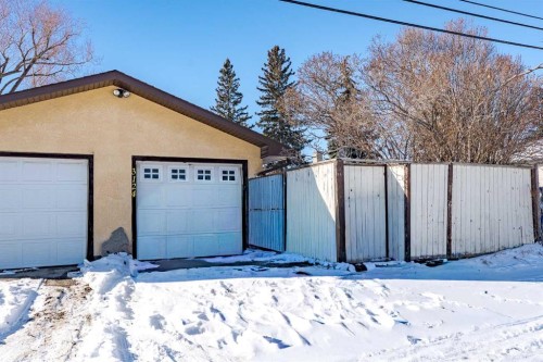 3124 14 Street Nw, Calgary, AB - Outdoor