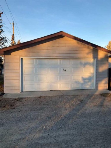 84 Waterloo Drive Sw, Calgary, AB - Outdoor