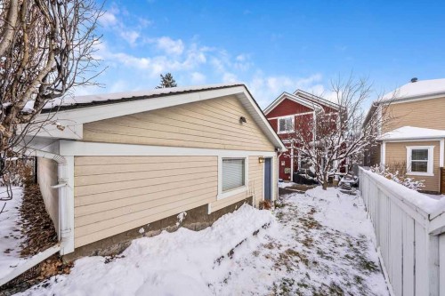 78 Ypres Green Sw, Calgary, AB - Outdoor With Exterior