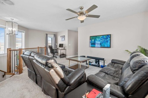 8487 Saddlebrook Drive Ne, Calgary, AB - Indoor Photo Showing Other Room