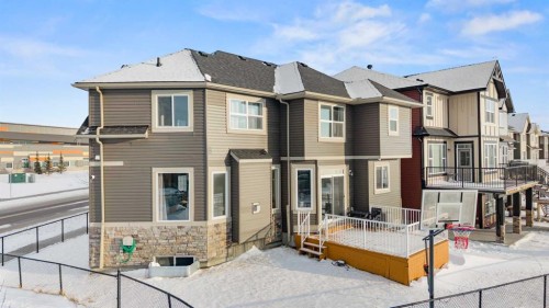 8487 Saddlebrook Drive Ne, Calgary, AB - Outdoor