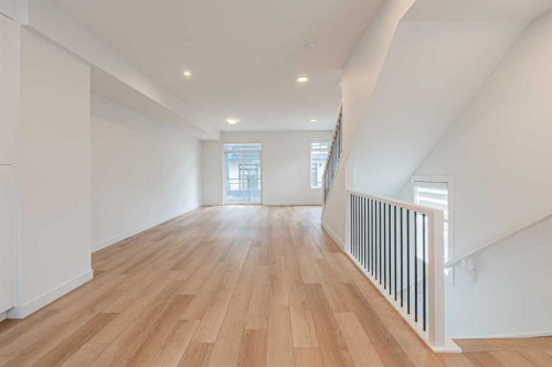 101-550 Seton Circle Se, Calgary, AB - Indoor Photo Showing Other Room