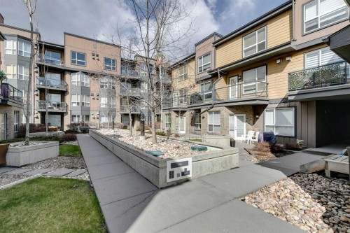 210-2420 34 Avenue Sw, Calgary, AB - Outdoor With Balcony