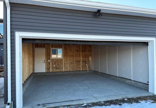 862 Wolf Willow Boulevard Se, Calgary, AB - Outdoor With Exterior