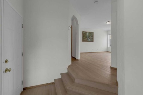 9473 Hidden Valley Drive Nw, Calgary, AB 