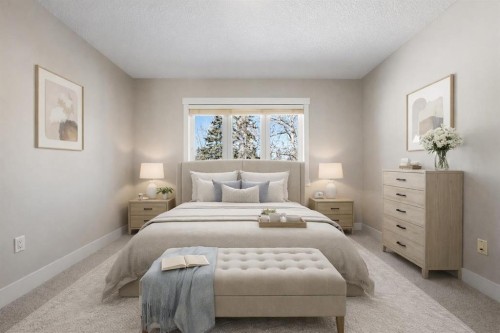 456 Wilderness Drive Se, Calgary, AB - Indoor Photo Showing Bedroom