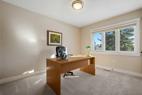 456 Wilderness Drive Se, Calgary, AB - Indoor Photo Showing Office