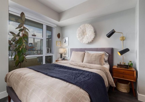 1607-1122 3 Street Se, Calgary, AB - Indoor Photo Showing Bedroom