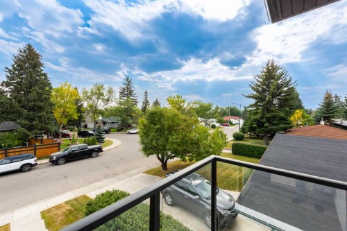 31 Harvard Street Nw, Calgary, AB - Outdoor With Balcony With View