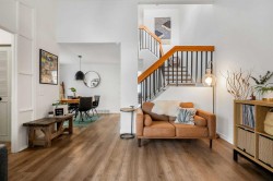 55 Coach Gate Way SW Calgary, AB T3H 1L7