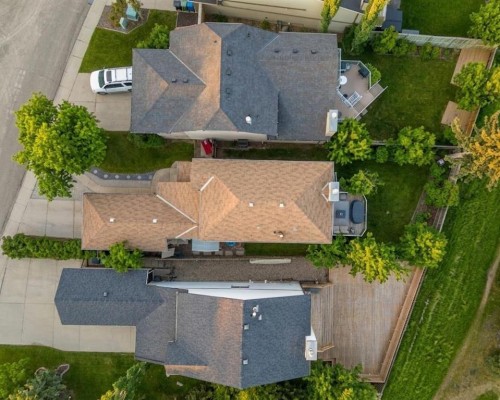 55 Coach Gate Way Sw, Calgary, AB - Outdoor