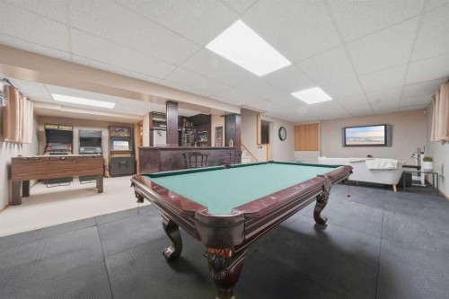 263 Coral Keys Drive Ne, Calgary, AB - Indoor Photo Showing Other Room