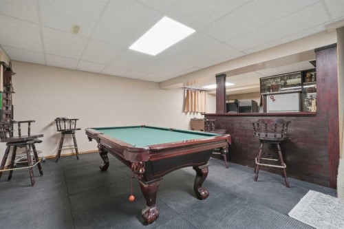 263 Coral Keys Drive Ne, Calgary, AB - Indoor Photo Showing Other Room