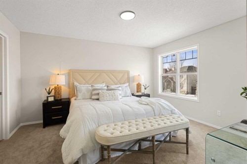 187 Elgin Way Se, Calgary, AB - Indoor Photo Showing Bedroom
