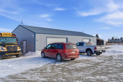232003 Range Road 242, Namaka, AB - Outdoor