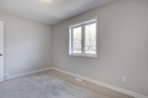 2 Evron Place, Trochu, AB - Indoor Photo Showing Other Room