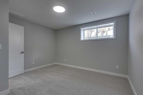 2 Evron Place, Trochu, AB - Indoor Photo Showing Other Room