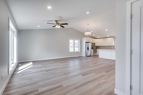 2 Evron Place, Trochu, AB - Indoor Photo Showing Other Room