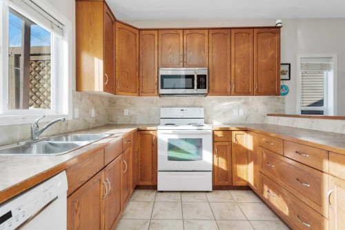 2117 25 Avenue, Didsbury, AB 