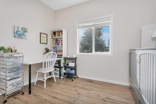 2117 25 Avenue, Didsbury, AB 