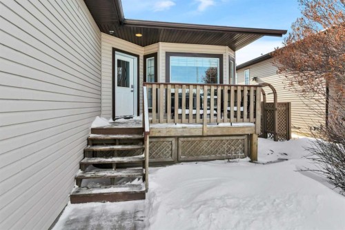 2117 25 Avenue, Didsbury, AB 