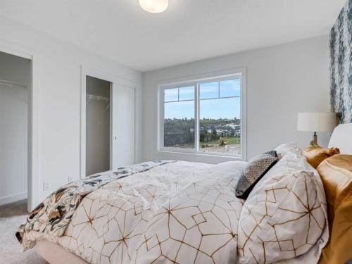 2221 81St Street Sw, Calgary, AB - Indoor Photo Showing Bedroom