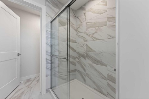 159 Greenwich Drive Nw, Calgary, AB - Indoor Photo Showing Bathroom