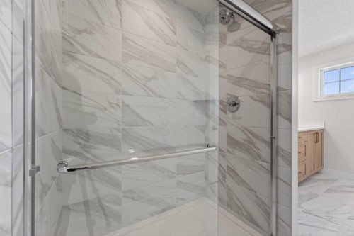 159 Greenwich Drive Nw, Calgary, AB - Indoor Photo Showing Bathroom