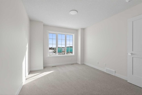 159 Greenwich Drive Nw, Calgary, AB - Indoor Photo Showing Other Room
