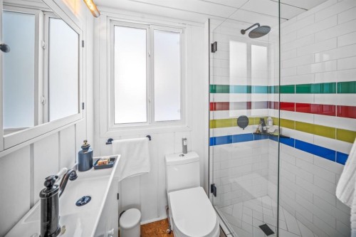 126 Elk Street, Harvie Heights, AB - Indoor Photo Showing Bathroom