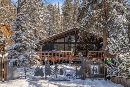 126 Elk Street, Harvie Heights, AB - Outdoor