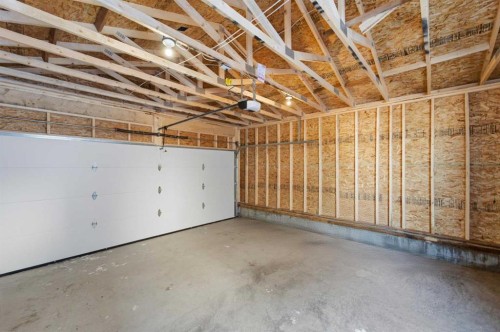 8 Heartwood Lane Se, Calgary, AB - Indoor Photo Showing Garage