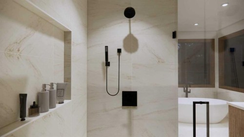 432 Mountain Tranquility Place, Canmore, AB - Indoor Photo Showing Bathroom