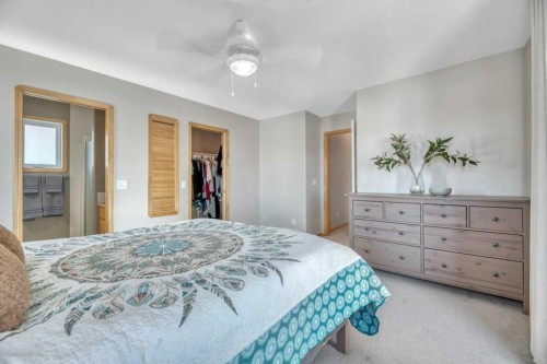 133 Parklane Drive, Strathmore, AB - Indoor Photo Showing Bedroom