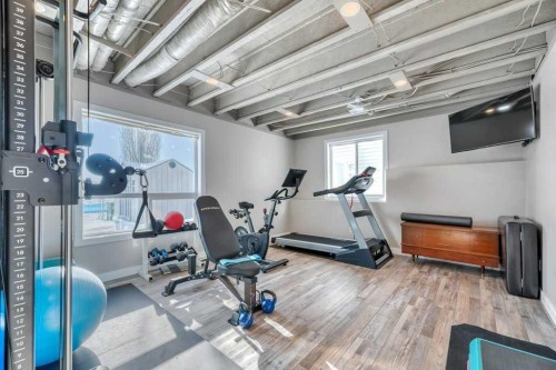 133 Parklane Drive, Strathmore, AB - Indoor Photo Showing Gym Room