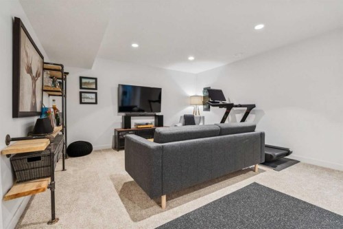 21 Riviera Point, Cochrane, AB - Indoor