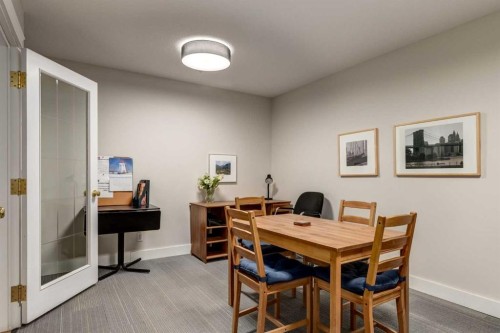 310-2134 Kensington Road Nw, Calgary, AB - Indoor Photo Showing Dining Room