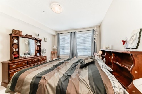 107-1005A Westmount Drive, Strathmore, AB - Indoor