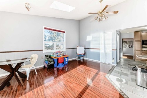 3 Cochrane Lake Trail, Cochrane Lake, AB - Indoor