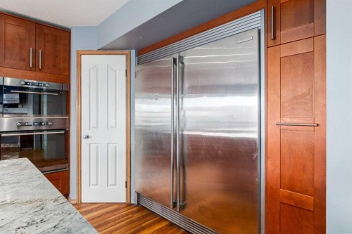 191 Panamount Heights Nw, Calgary, AB - Indoor Photo Showing Kitchen