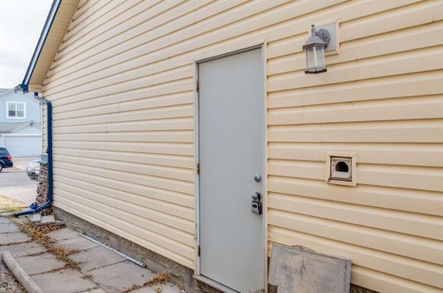 191 Panamount Heights Nw, Calgary, AB - Outdoor With Exterior