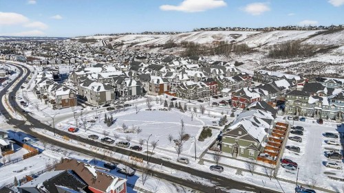 302 Cranbrook Square Se, Calgary, AB 