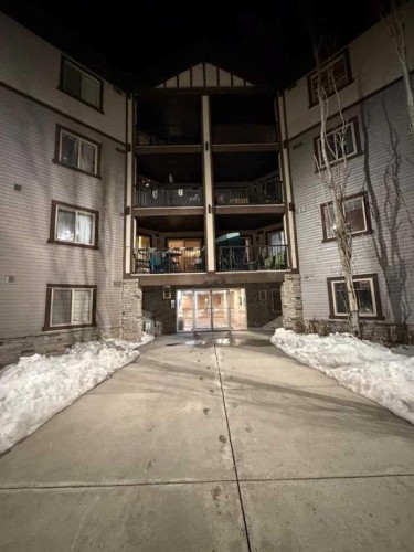 3316-60 Panatella Street NW Calgary, AB T3K 0M3