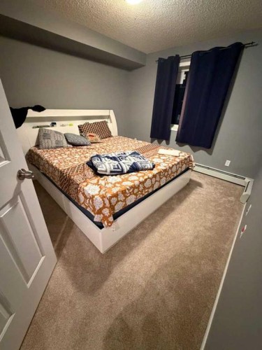 3316-60 Panatella Street Nw, Calgary, AB - Indoor Photo Showing Bedroom