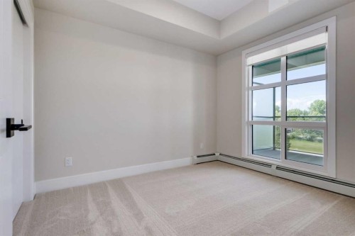 511-330 Dieppe Drive Sw, Calgary, AB - Indoor Photo Showing Other Room